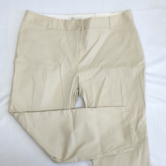 NWT Van Heusen Tan Lightweight straight leg stretch pants size 14 - Picture 1 of 6